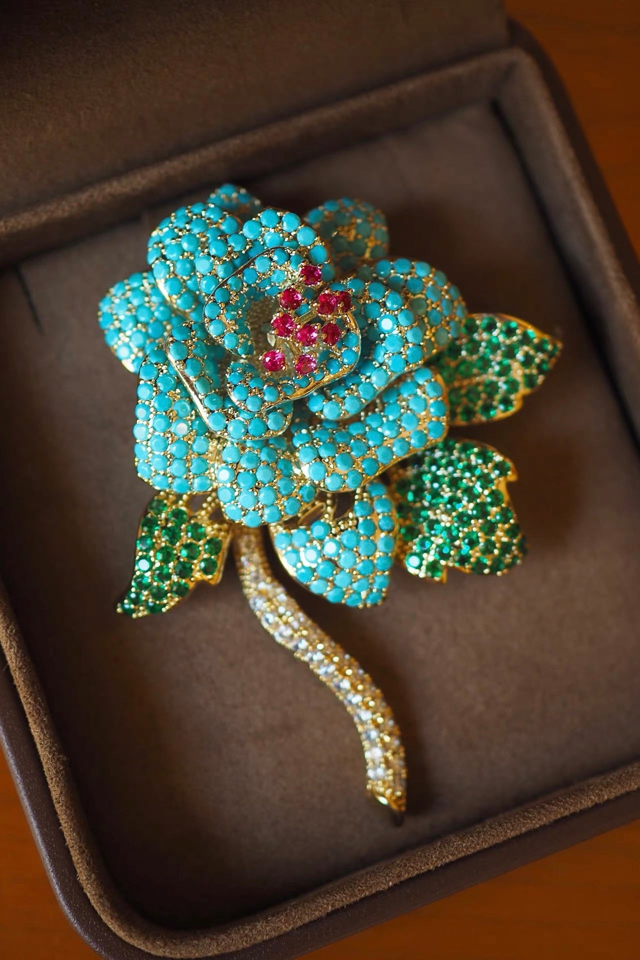 Tudor & Rose Vintage French Royal Vibrant Floral Brooch