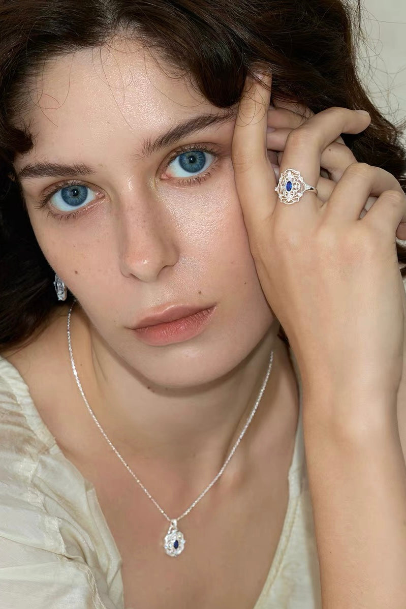 Tudor & Rose Vintage Sustainable Gemstones Crown Ring