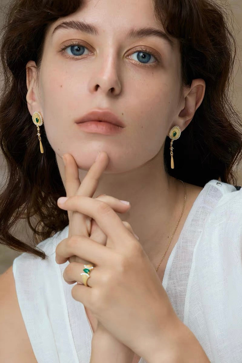 Tudor & Rose Vintage French Royal Bow Stud Earrings